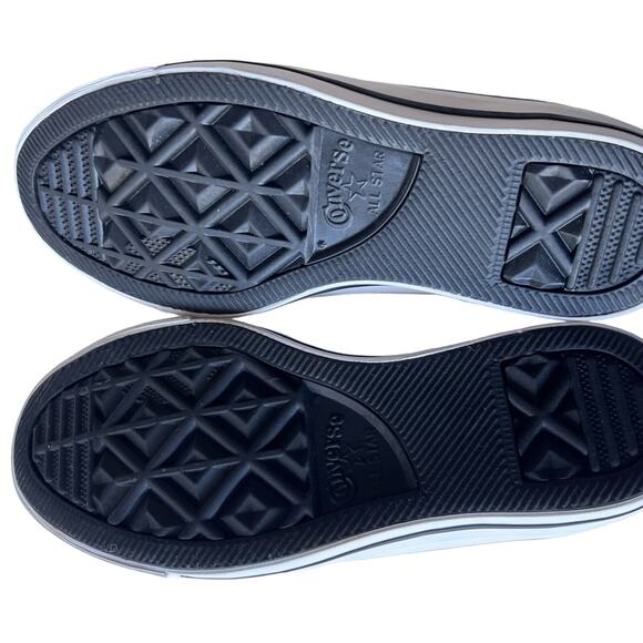 Converse Chuck Taylor All Star Tropical Floral Low Top Sneakers Women’s Size 6 - Picture 3 of 5